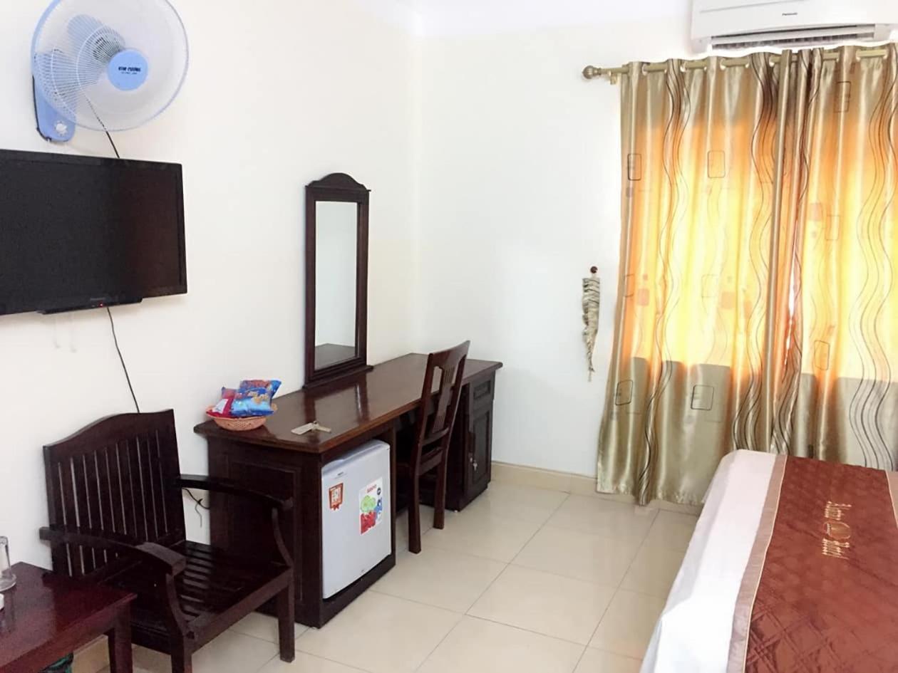 Avatar Hotel Vinh Esterno foto